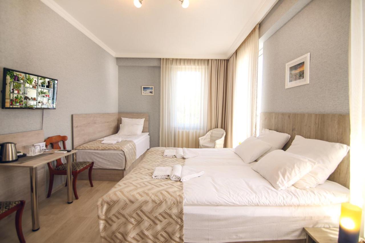 Hotel Kera Tbiliszi Kültér fotó