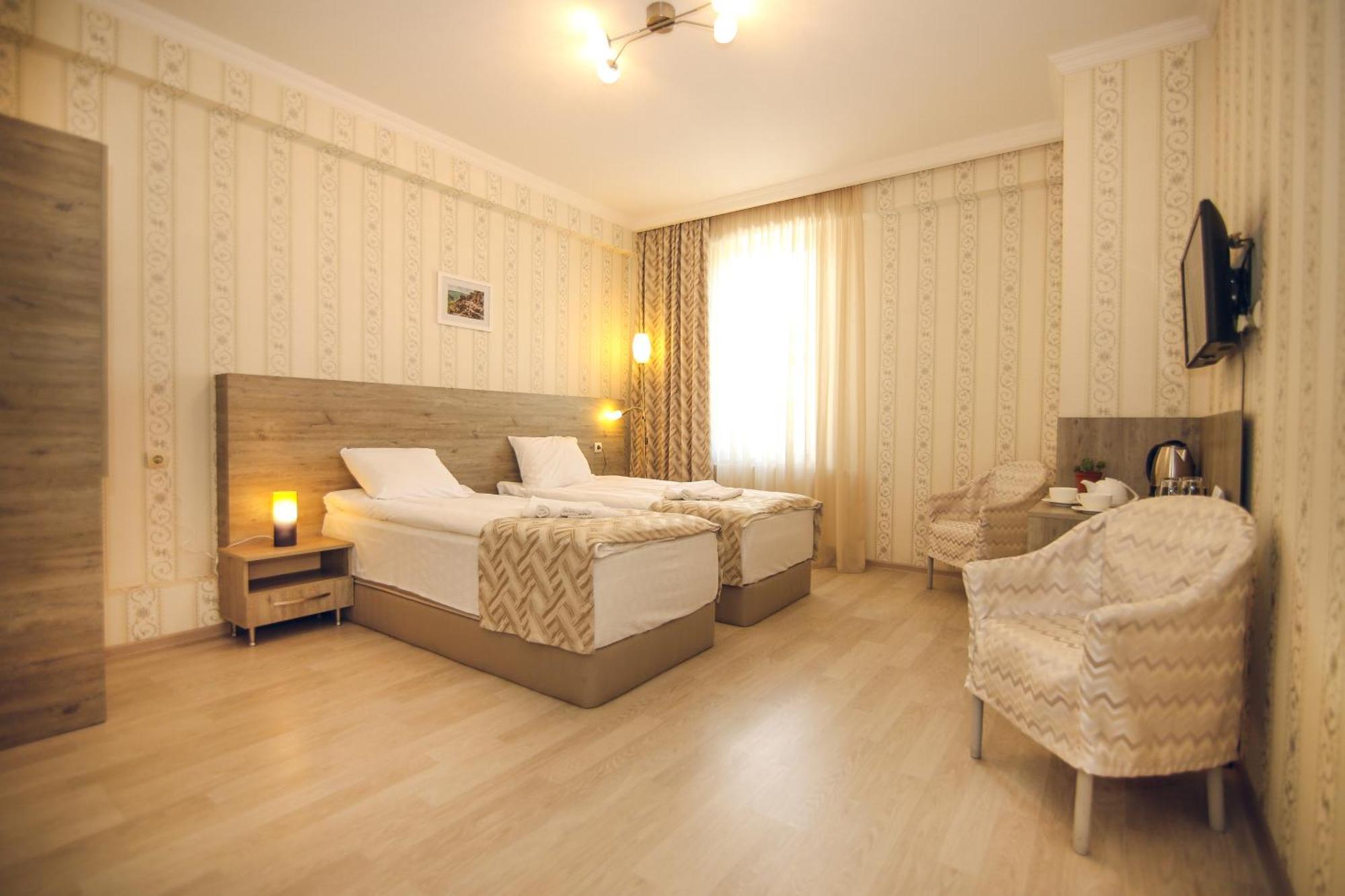 Hotel Kera Tbiliszi Kültér fotó